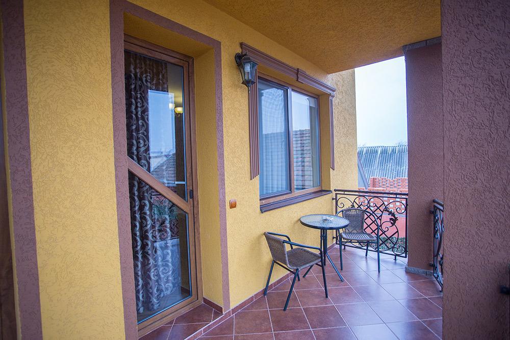 Hotel Goldenluxe Berehowe Exterior foto